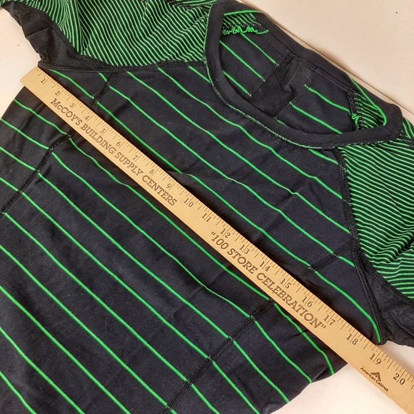 LULULEMON "Full Tilt" Long Sleeve Top - Picture 4 of 10